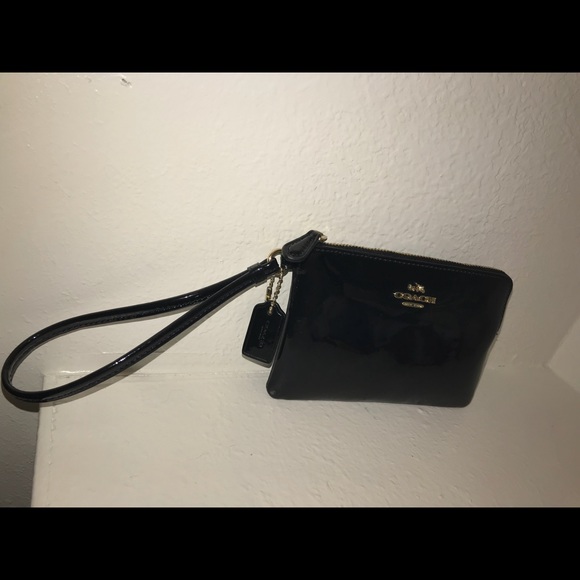 Coach Hand Wallets - Picture 6 of 6